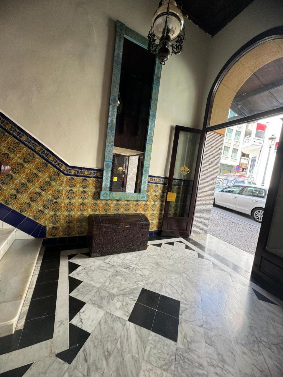 Hotel Regina Tétouan Exteriör bild